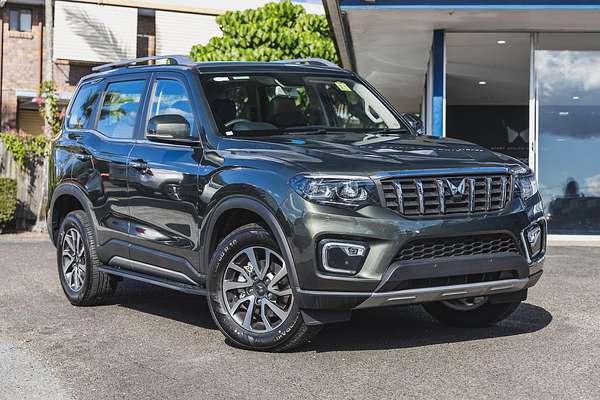 2025 Mahindra Scorpio Z8L+