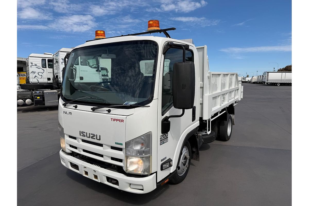 2015 Isuzu N Series NLR 200