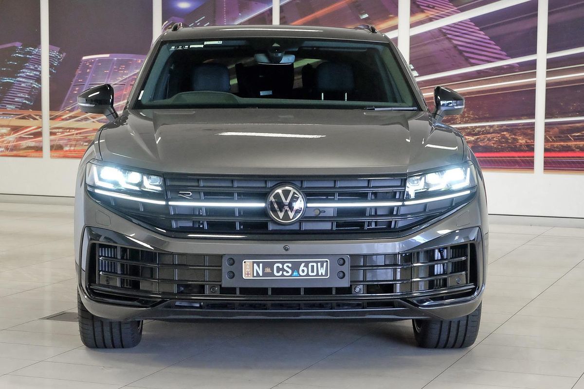 2025 Volkswagen Touareg R RC