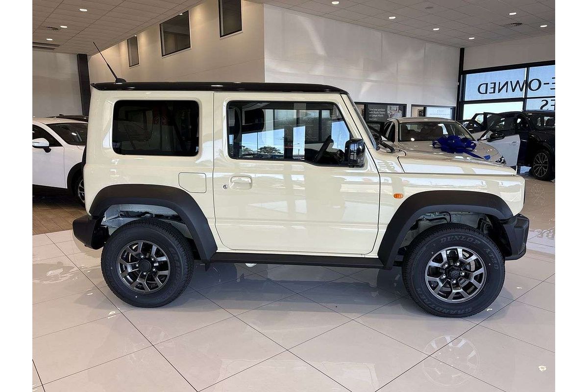 2025 Suzuki Jimny GLX GJ