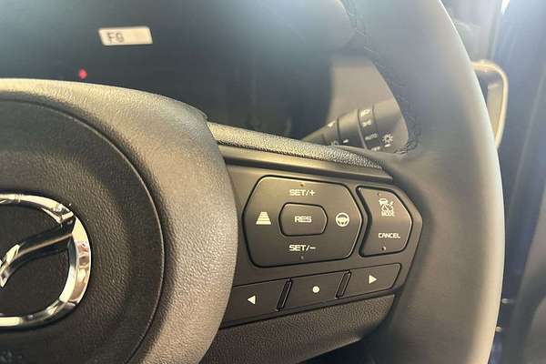 2025 Mazda BT-50 GT TF 4X4 thumb-12