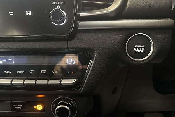 2025 Mazda BT-50 GT TF 4X4 thumb-17