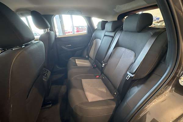 2025 Mazda CX-60 G25 Pure KH Series thumb-31