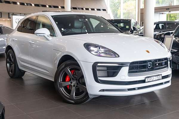 2021 Porsche Macan S 95B