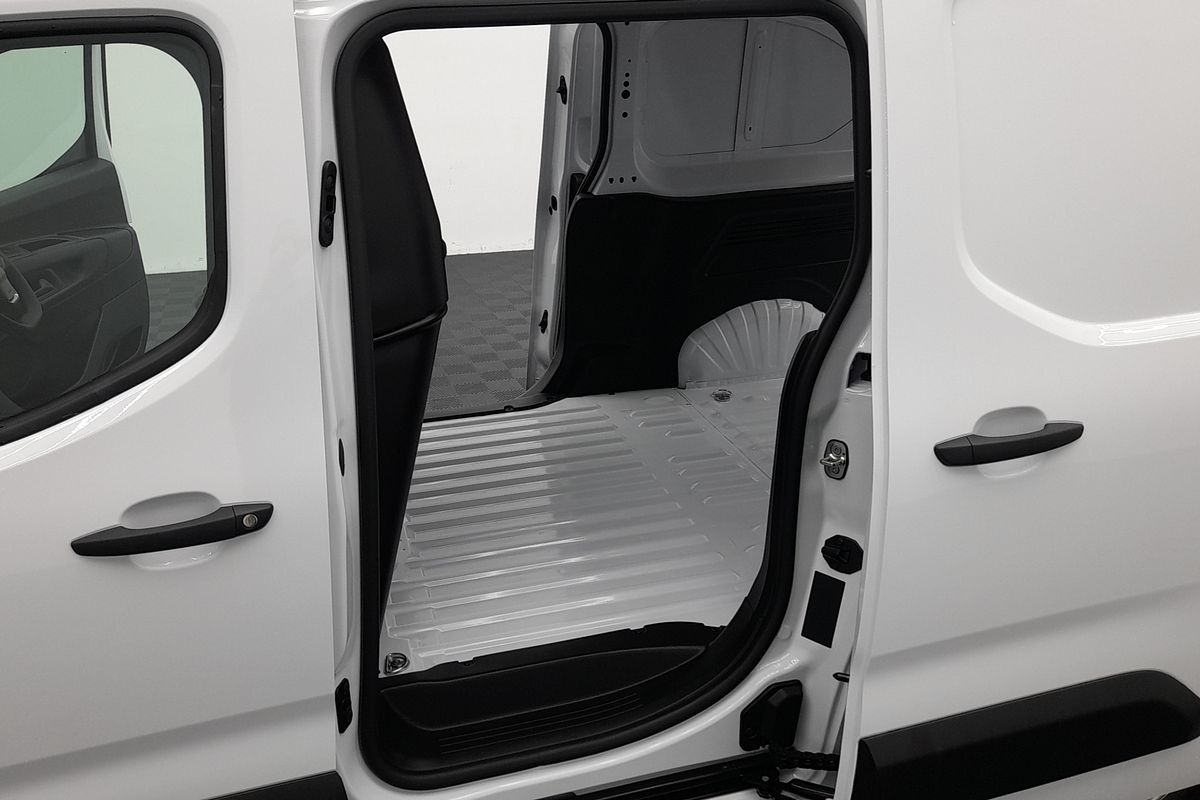 2026 Peugeot Partner Pro K9 LWB Low Roof