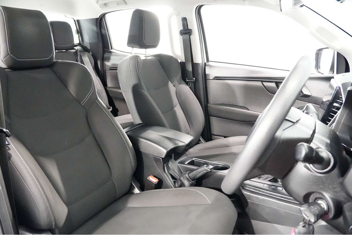2021 Isuzu D-MAX SX 4X4