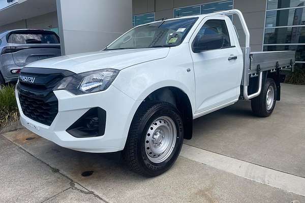 2026 Isuzu D-MAX SX High Ride Rear Wheel Drive