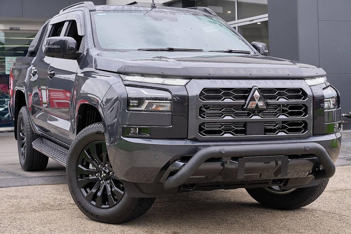 2025 Mitsubishi Triton GSR MV 4X4