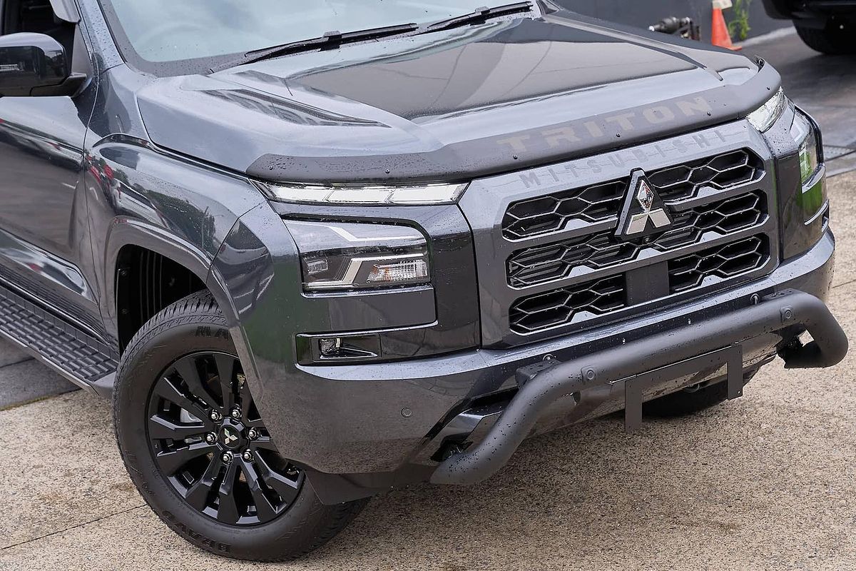 2025 Mitsubishi Triton GSR MV 4X4