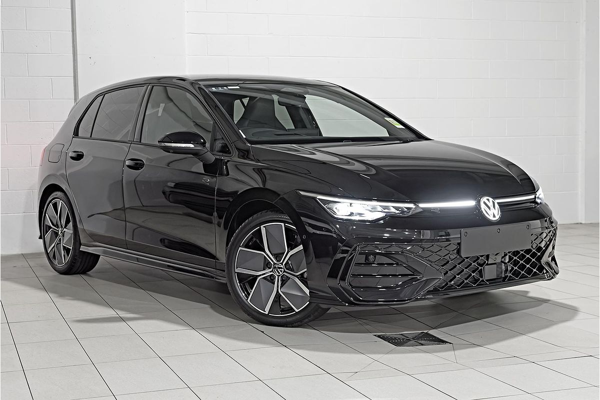 2025 Volkswagen Golf 110TSI R-Line 8.5