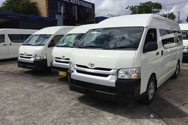 2018 Toyota Hiace COMMUTER KDH223R MY16