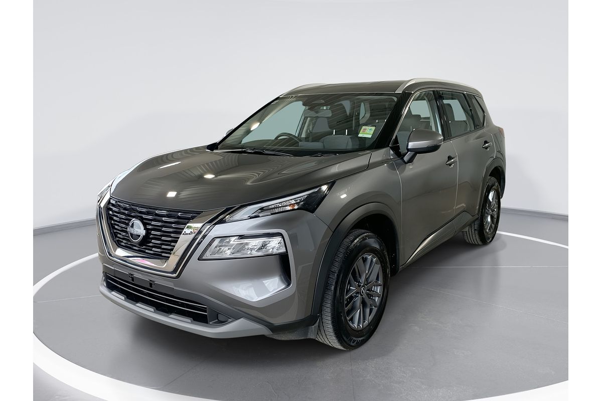 2024 Nissan X-TRAIL ST T33