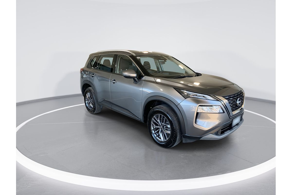 2024 Nissan X-TRAIL ST T33