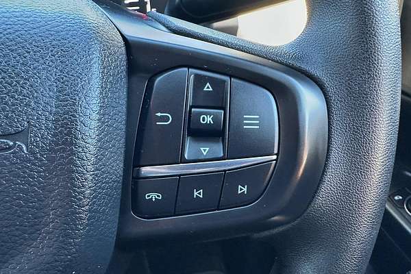 2025 Ford Everest Ambiente 2.0L thumb-27