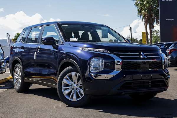 2025 Mitsubishi Outlander ES ZM