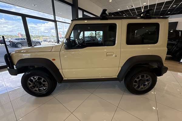 2024 Suzuki Jimny GLX GJ thumb-4