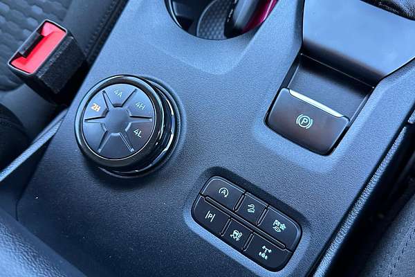 2025 Ford Everest Ambiente 2.0L thumb-33