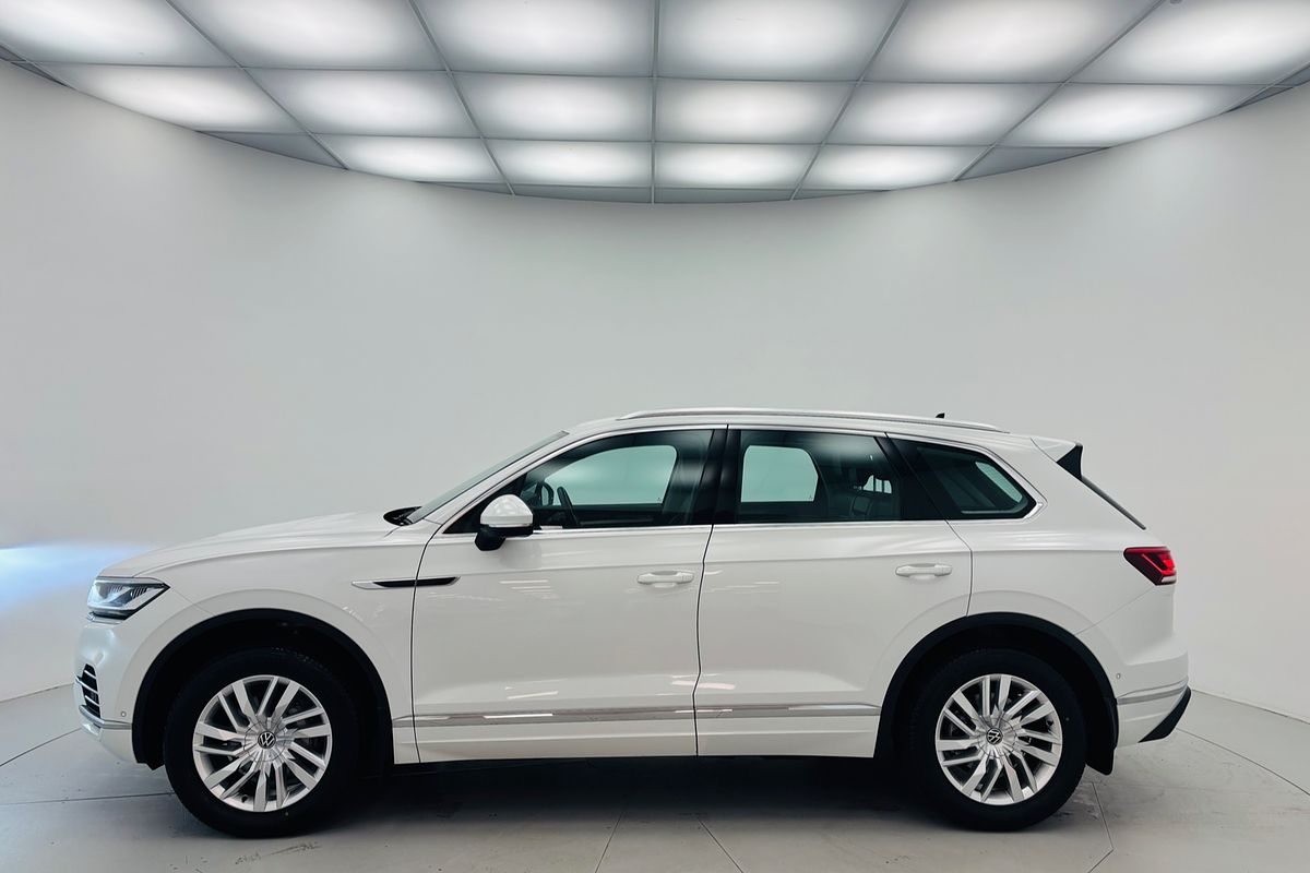 2022 Volkswagen Touareg 170TDI CR