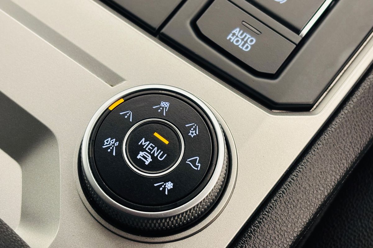 2022 Volkswagen Touareg 170TDI CR