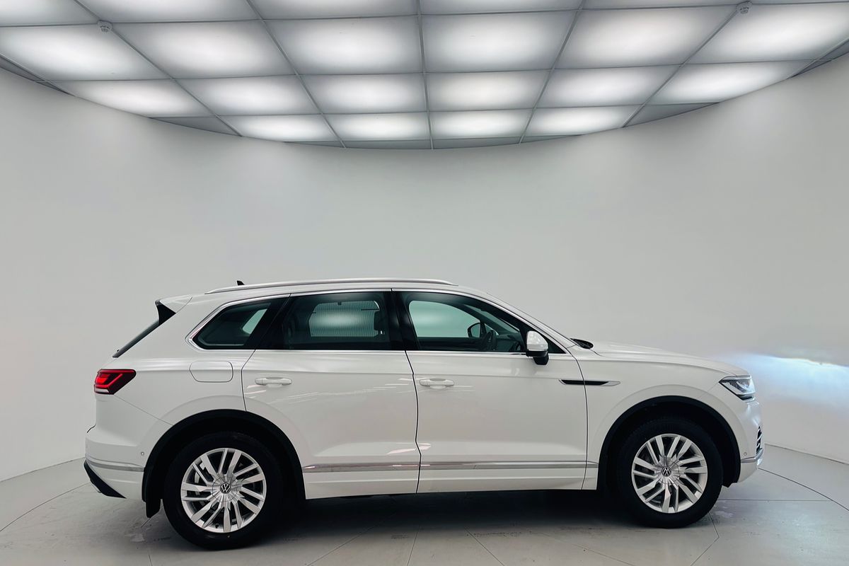 2022 Volkswagen Touareg 170TDI CR