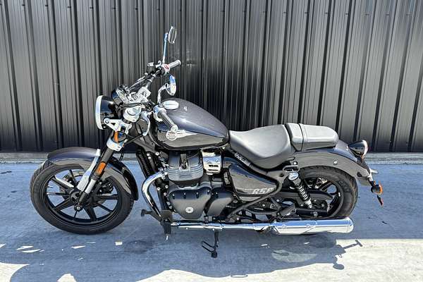 2026 Royal Enfield Super Meteor 650 -Astral Black