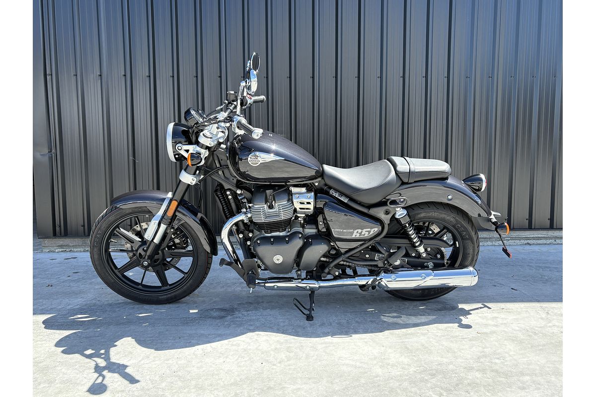 2026 Royal Enfield Super Meteor 650 -Astral Black