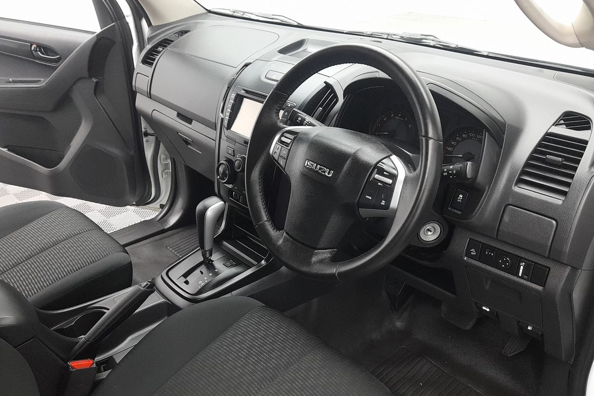 2020 Isuzu D-MAX SX High Ride Rear Wheel Drive
