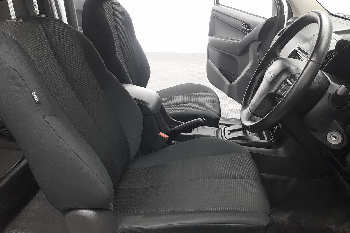 2020 Isuzu D-MAX SX High Ride Rear Wheel Drive