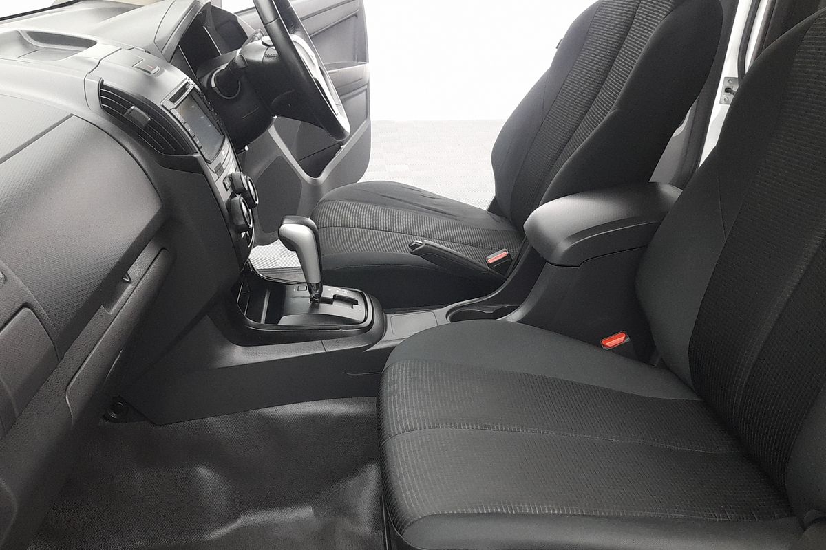 2020 Isuzu D-MAX SX High Ride Rear Wheel Drive