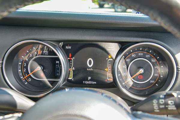 2021 Jeep Wrangler Unlimited Overland JL thumb-10