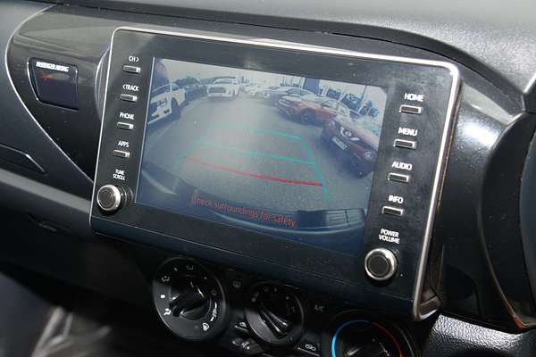 2025 Toyota Hilux SR GUN126R 4X4 thumb-11