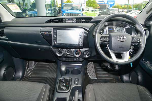 2025 Toyota Hilux SR GUN126R 4X4 thumb-16