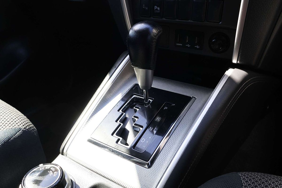 2019 Mitsubishi Triton GLS MR 4X4