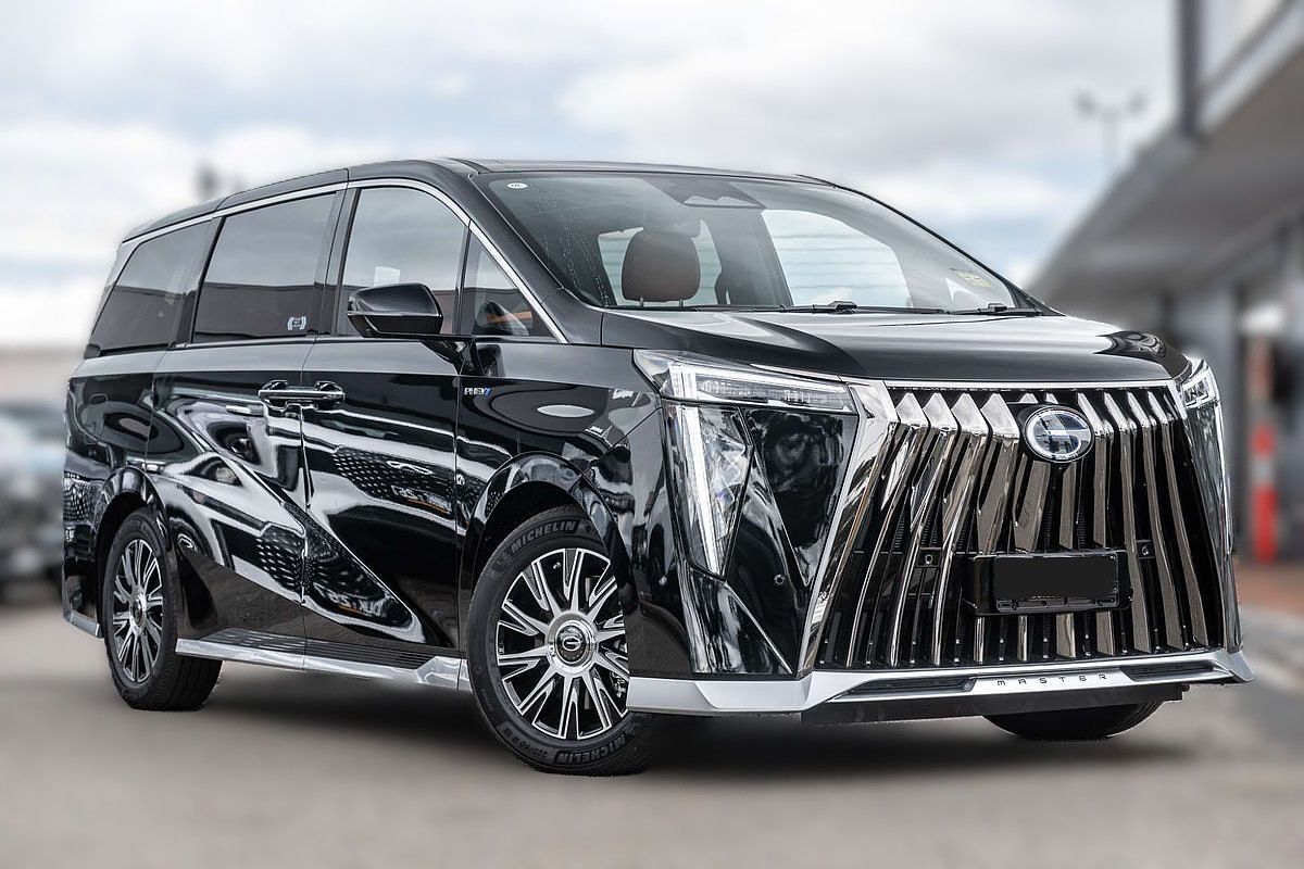 2025 GAC M8 PHEV Luxury