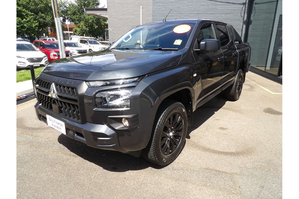2025 Mitsubishi Triton GLX-R MV 4X4