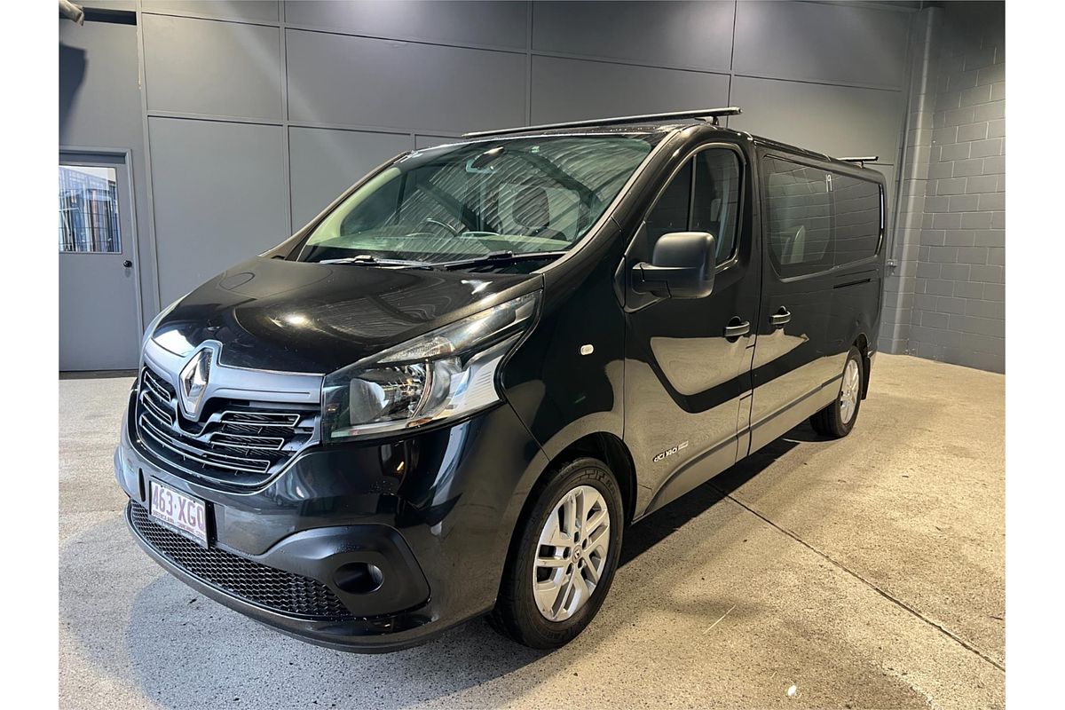 2017 Renault Trafic Crew X82 LWB Low Roof
