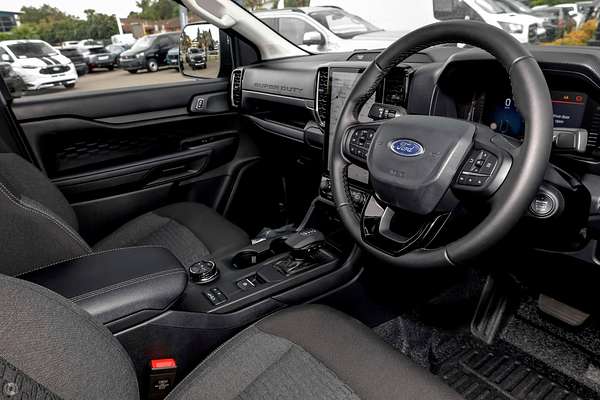 2025 Ford Ranger Super Duty 4X4 thumb-7
