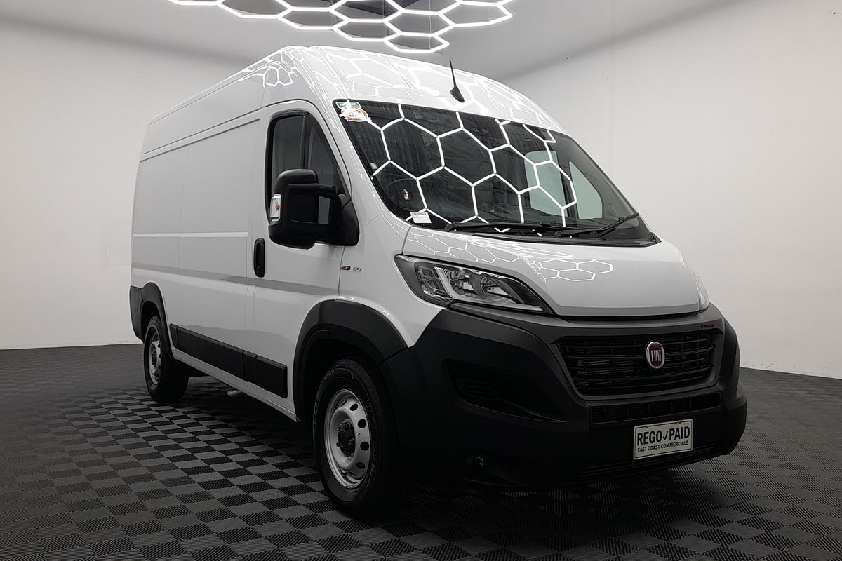 2021 Fiat Ducato Series 7 MWB Mid Roof
