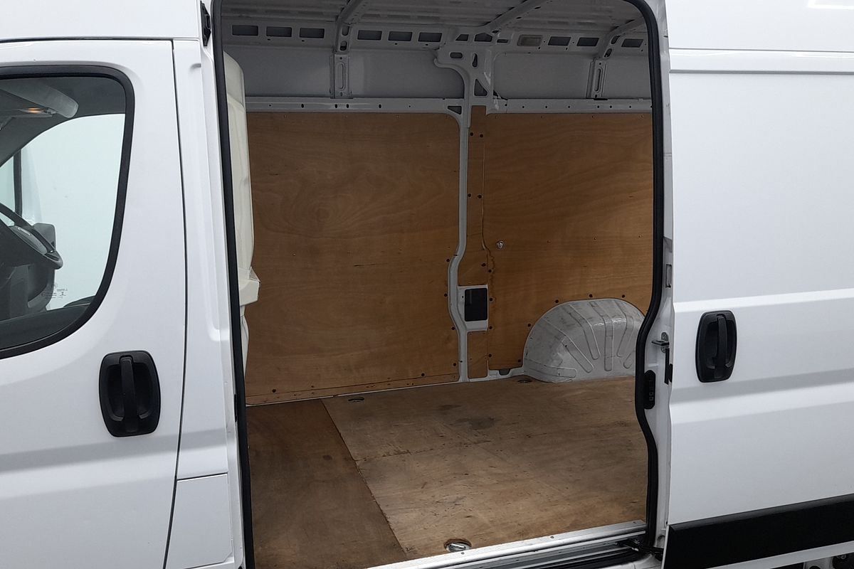 2021 Fiat Ducato Series 7 MWB Mid Roof