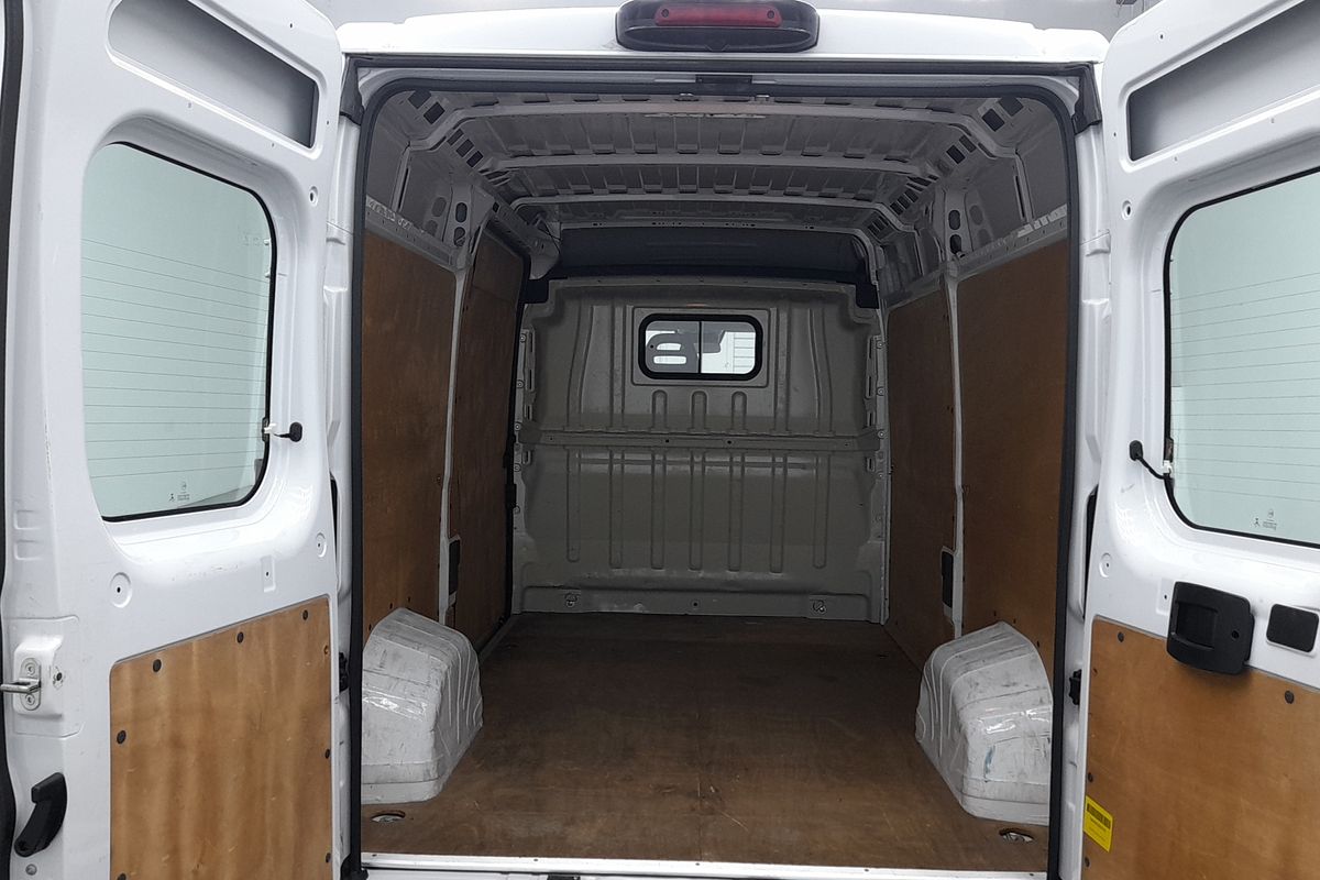 2021 Fiat Ducato Series 7 MWB Mid Roof