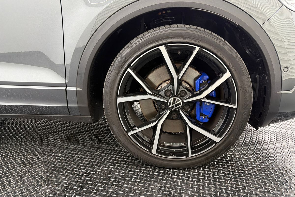 2023 Volkswagen T-Roc R D11