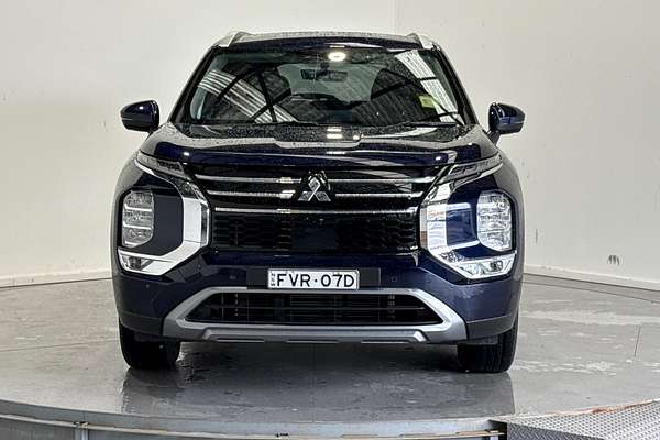 2025 Mitsubishi Outlander LS ZM