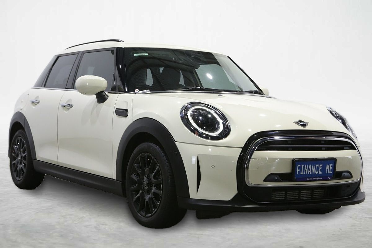 2021 MINI Hatch Cooper Classic F55 LCI