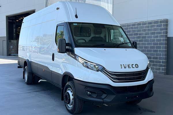 2025 Iveco Daily 70C21V