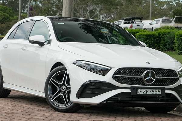 2025 Mercedes-Benz A-Class A200 W177