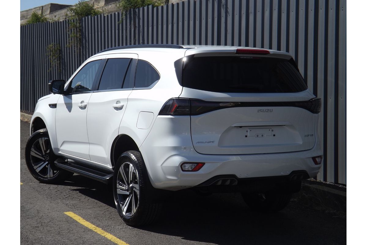 2026 Isuzu MU-X LS-T