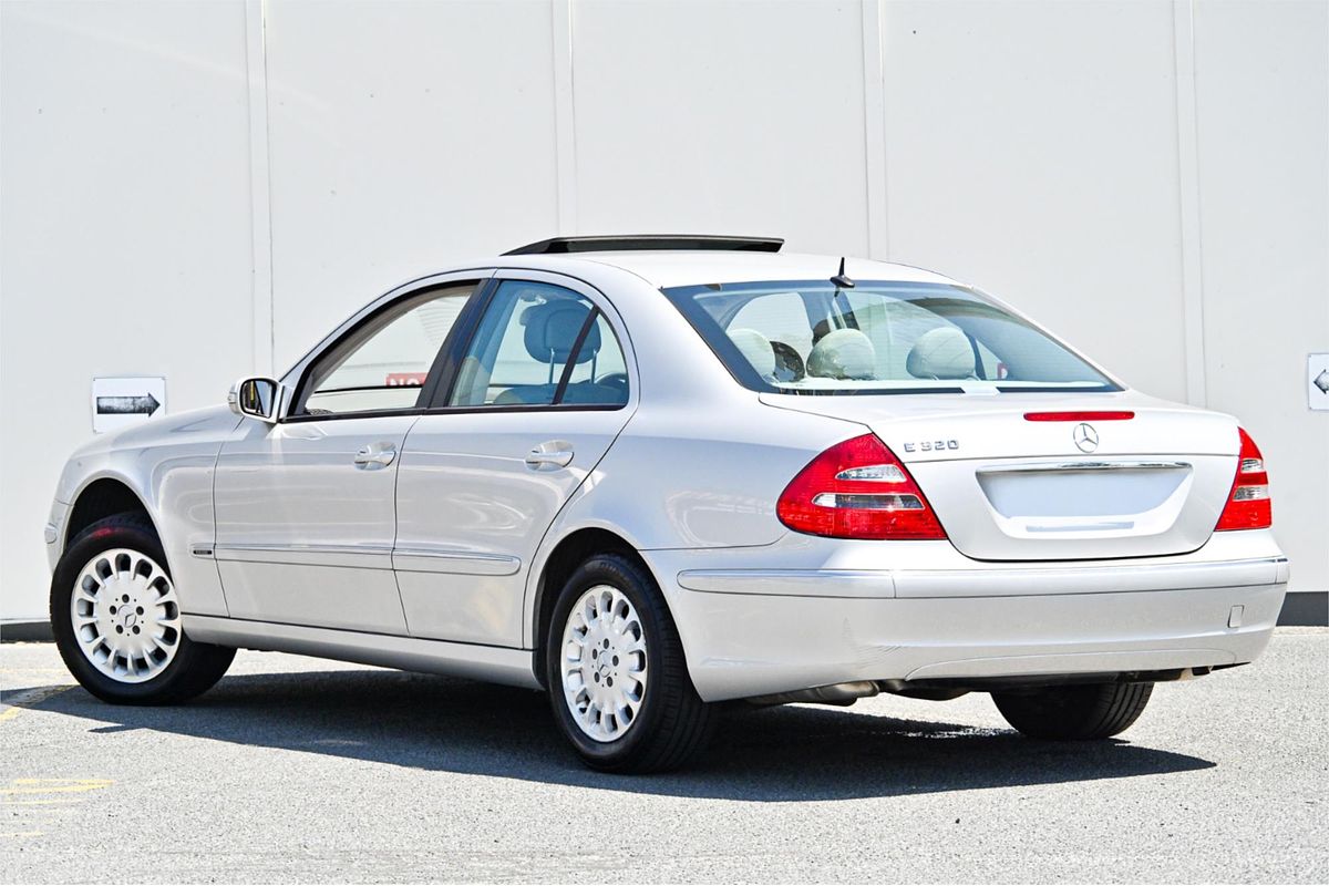 2002 Mercedes-Benz E-Class E320 Elegance W211