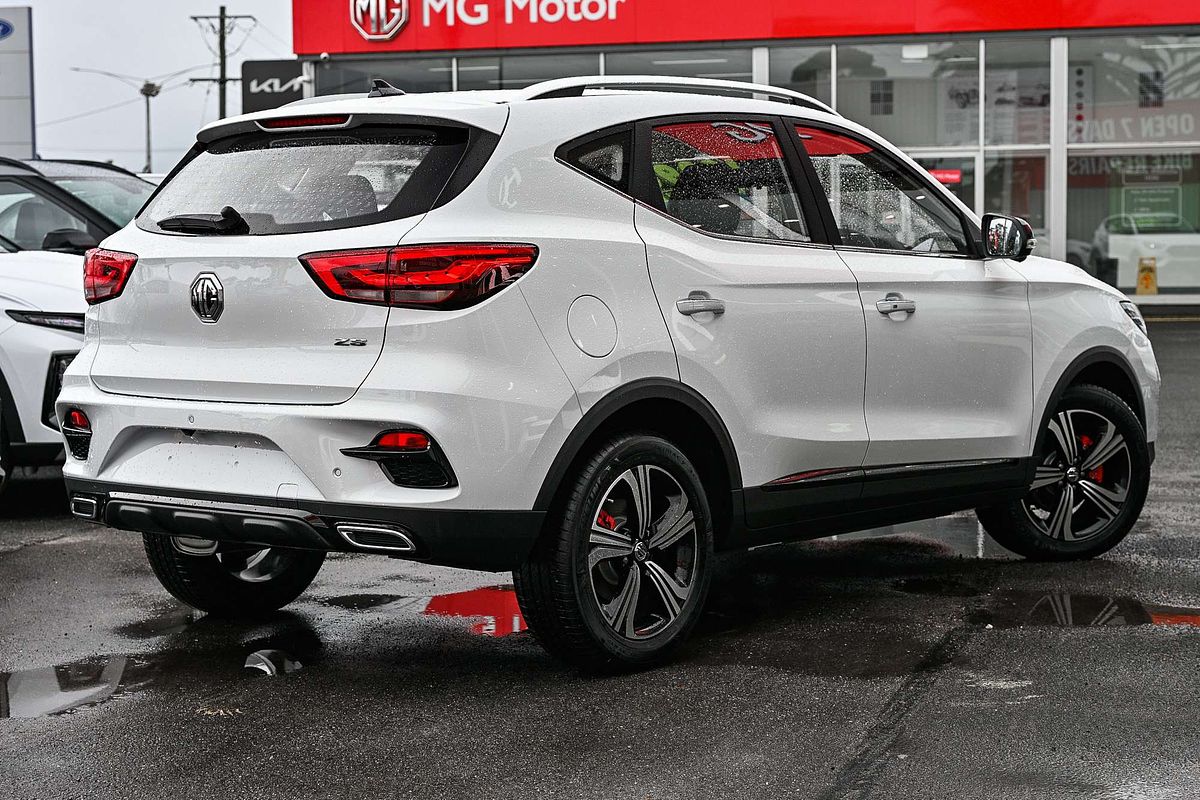 2024 MG ZST Excite