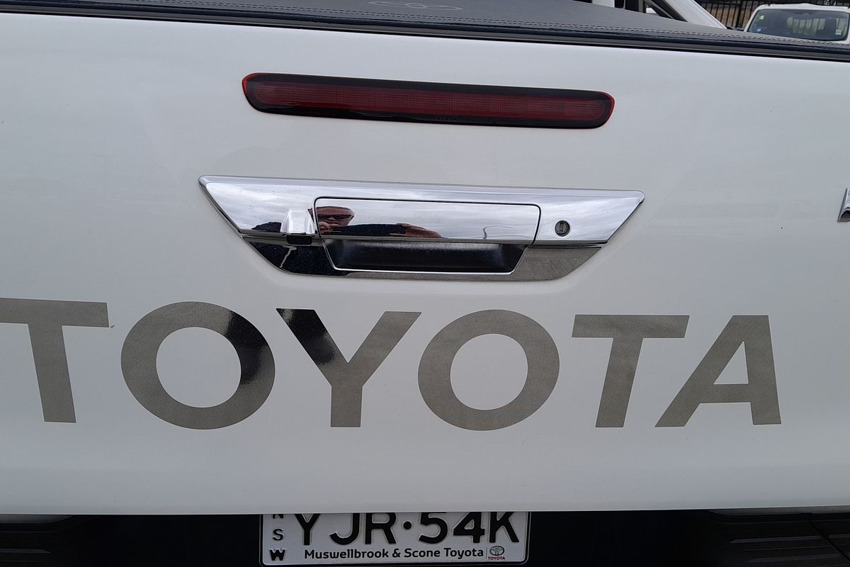 2019 Toyota Hilux SR5 GUN126R 4X4