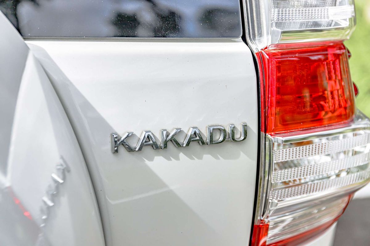 2015 Toyota Landcruiser Prado Kakadu GDJ150R